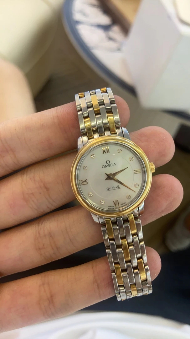 99新 Omega/欧米茄 21年全套蝶飞27口径贝母盘女士腕表