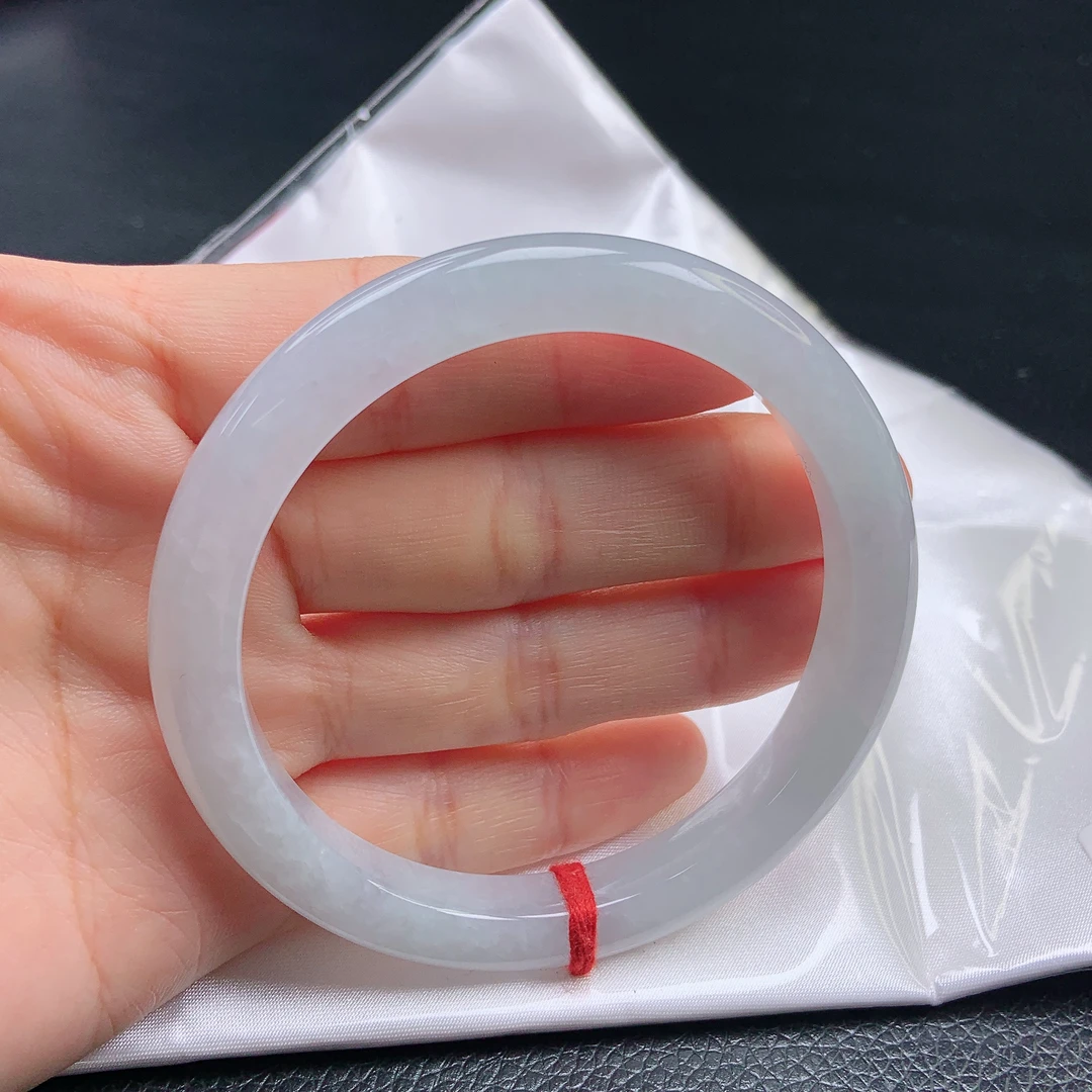 59➕圈缅甸天然a货翡翠冰种白月光平安镯