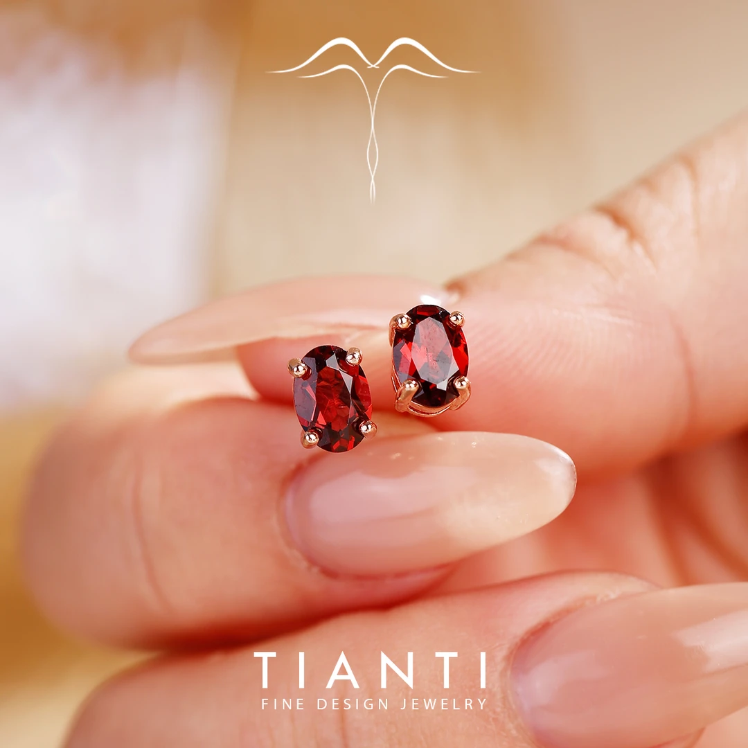 TIANTI/天缇【千禧】天然石榴石耳钉S925银镀玫瑰金色轻奢高级感