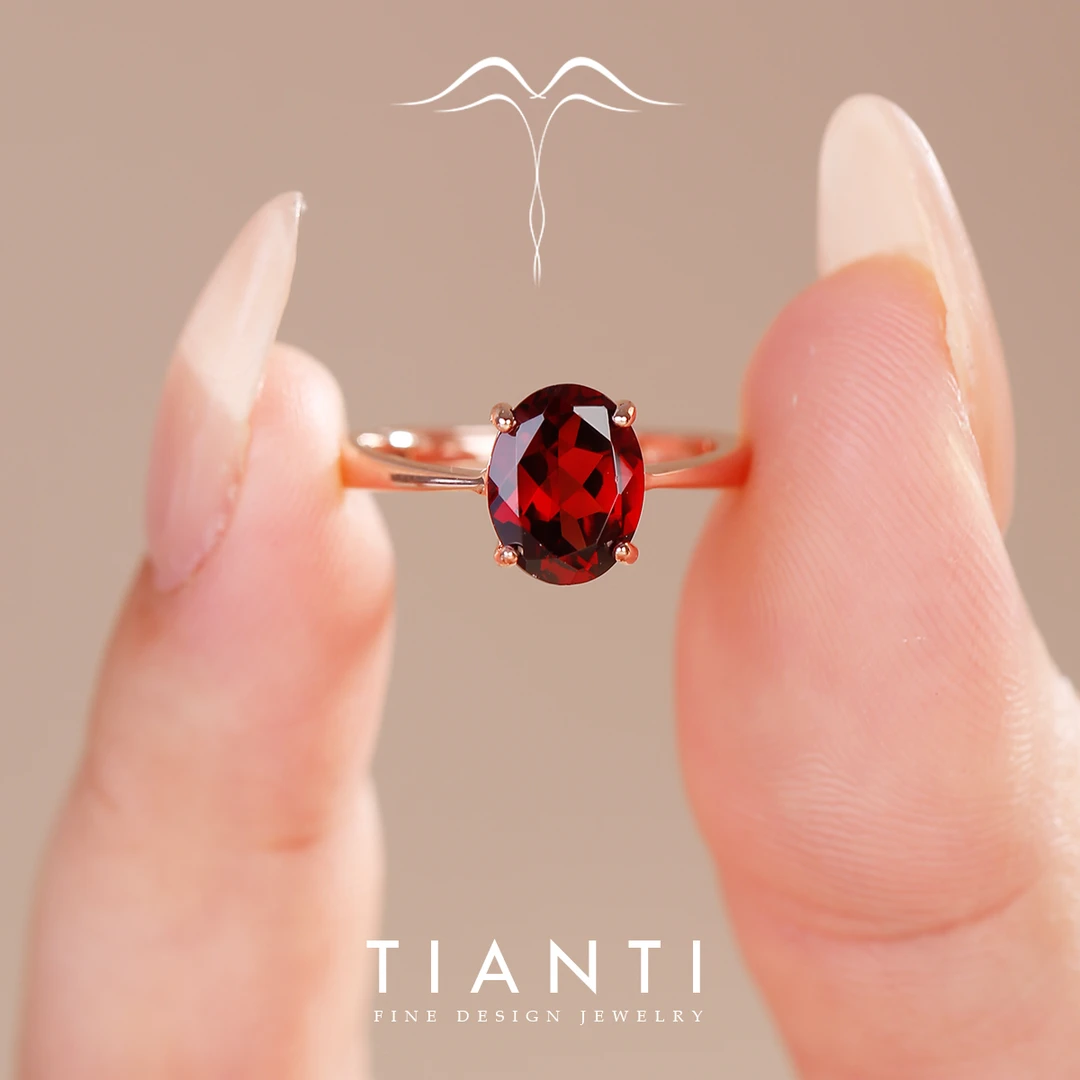TIANTI/天缇【琴瑟】7X9天然石榴石S925银戒指镀玫瑰金轻奢简约女
