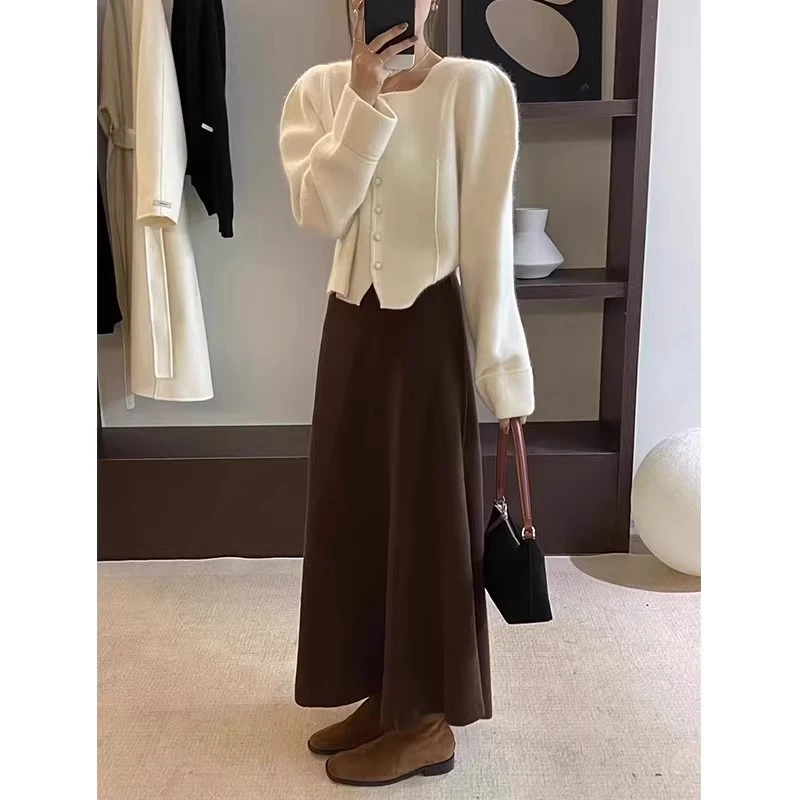 气质醋酸羊绒呢料半身裙女秋冬2023新款小个子穿搭加厚a字长裙