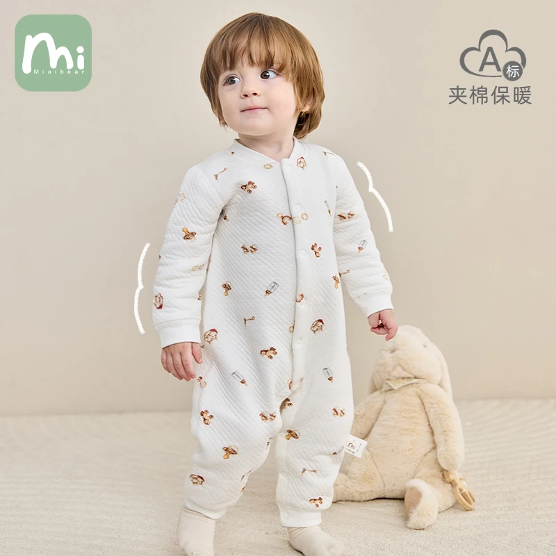 婴儿夹棉连体衣秋冬新生儿衣服男女宝宝外出纯棉66码婴幼儿爬服春