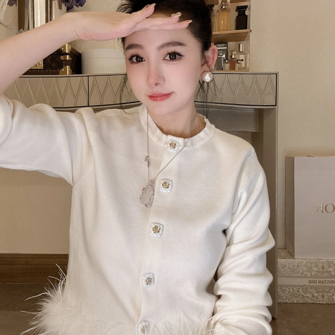 田娇baby 毛毛拼接长袖针织衫时尚气质小香风秋冬精致内搭纯色