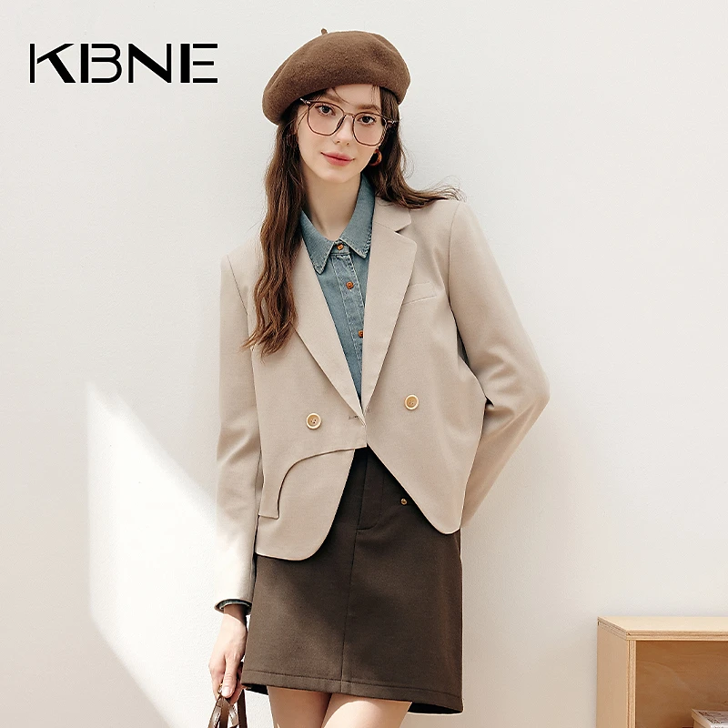 KBNE西装外套女轻奢气质职业女装2024秋装新款高档白色西装小个子
