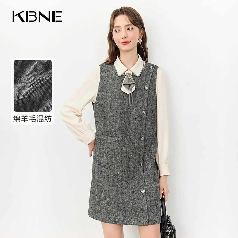 KBNE裙子女款爆款2025新款无袖高贵连衣裙洋气轻奢小众高级感女装