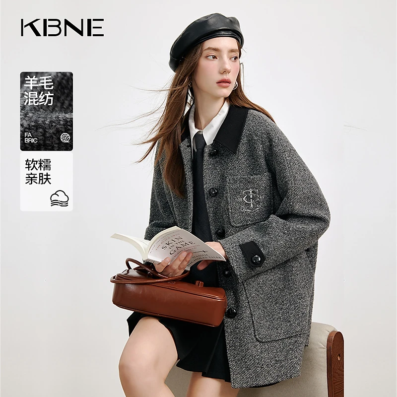 高级感秋冬大衣女款爆款2025新款kbne复古学院风小个子呢子大衣