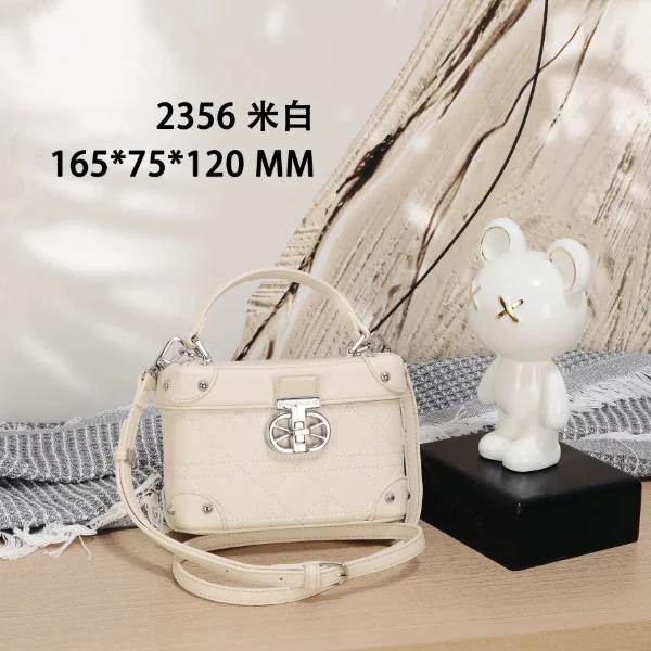 【佐伊甄选】GQ-2356-米白轻奢女士时尚复古气质小众腋下斜跨包