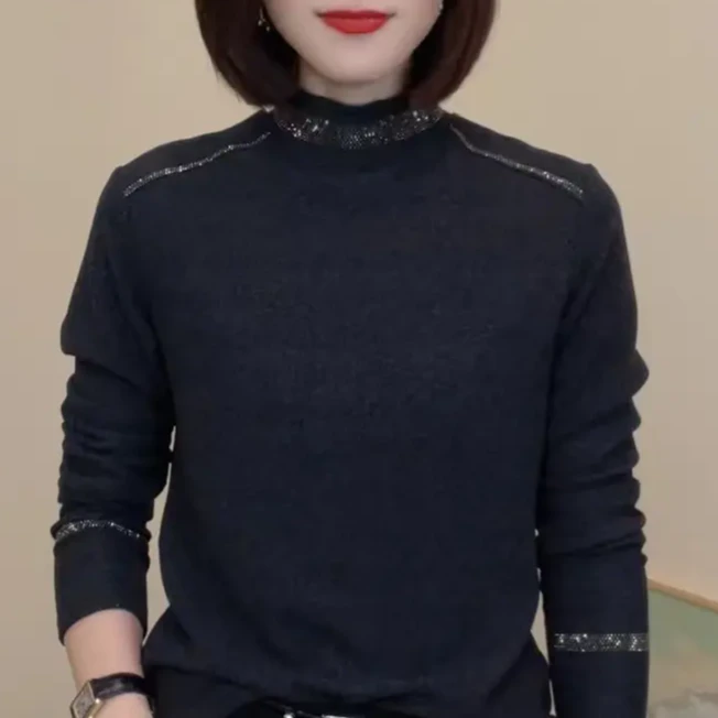 2024秋冬新款纯色烫钻时尚气质设计感女士T恤显瘦休闲长袖打底衫