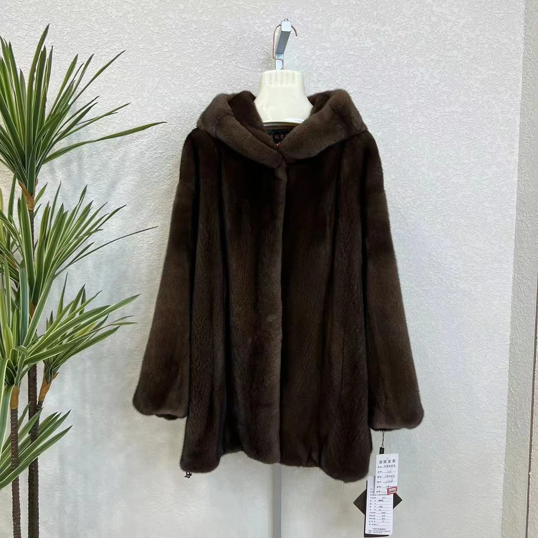 6号 皇冠贵族夫人女款修身净版直筒休闲大衣 2339