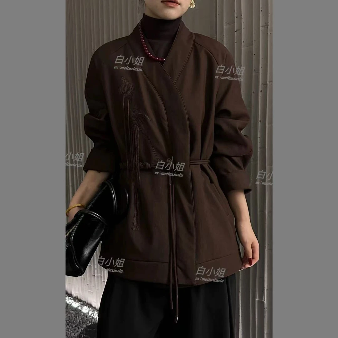 新中式刺绣蚕丝道袍系带外套女2024高级感通勤时尚外套冬6891