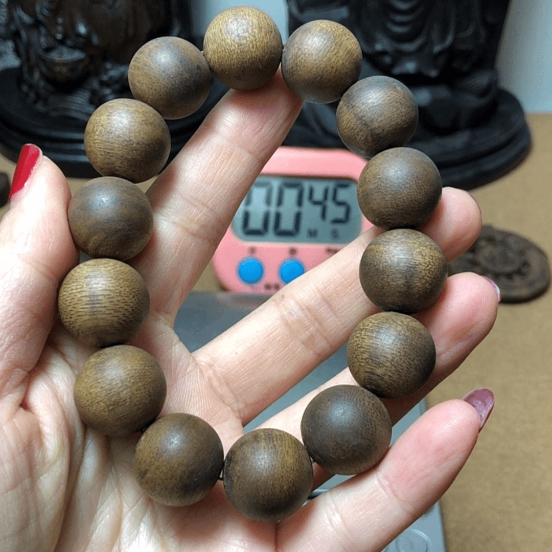 【闪购商品】雕刻木材海南绿棋楠沉香