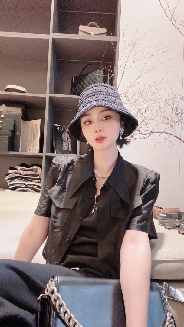 FANYE  设计感气质百搭黑色衬衫外套C-072