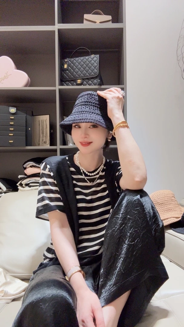 FANYE  校园风百搭条纹披肩假两件T恤女89012