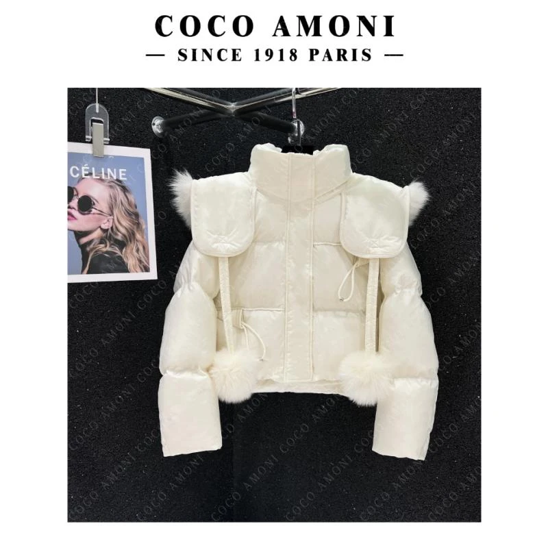 【慧慧】甜美可爱小毛球宽松立领保暖短款羽绒服YR020