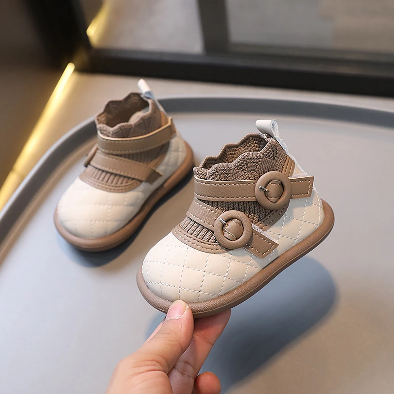 1一2岁半宝宝鞋冬季新款加绒两周岁女童鞋子公主鞋婴儿学步鞋软底