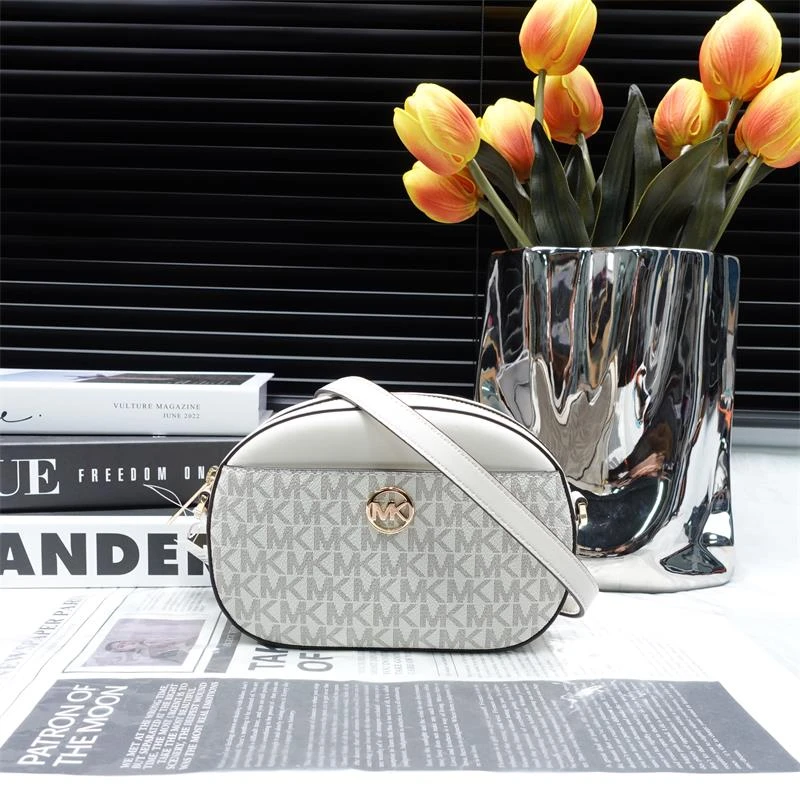 95新 MICHAELKORS/迈克高仕 单肩包/T_ZY0000410095