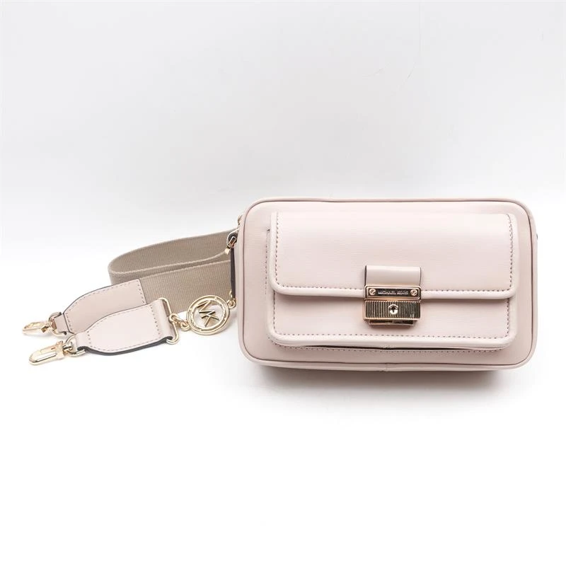 95新 MICHAELKORS/迈克高仕 /单肩包/T_ZY0000331332