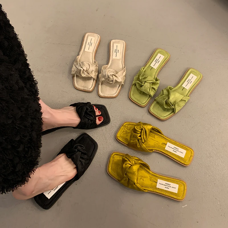 复古气质新中式一字拖鞋女外穿2025新款蝴蝶结露趾方头小众凉拖鞋