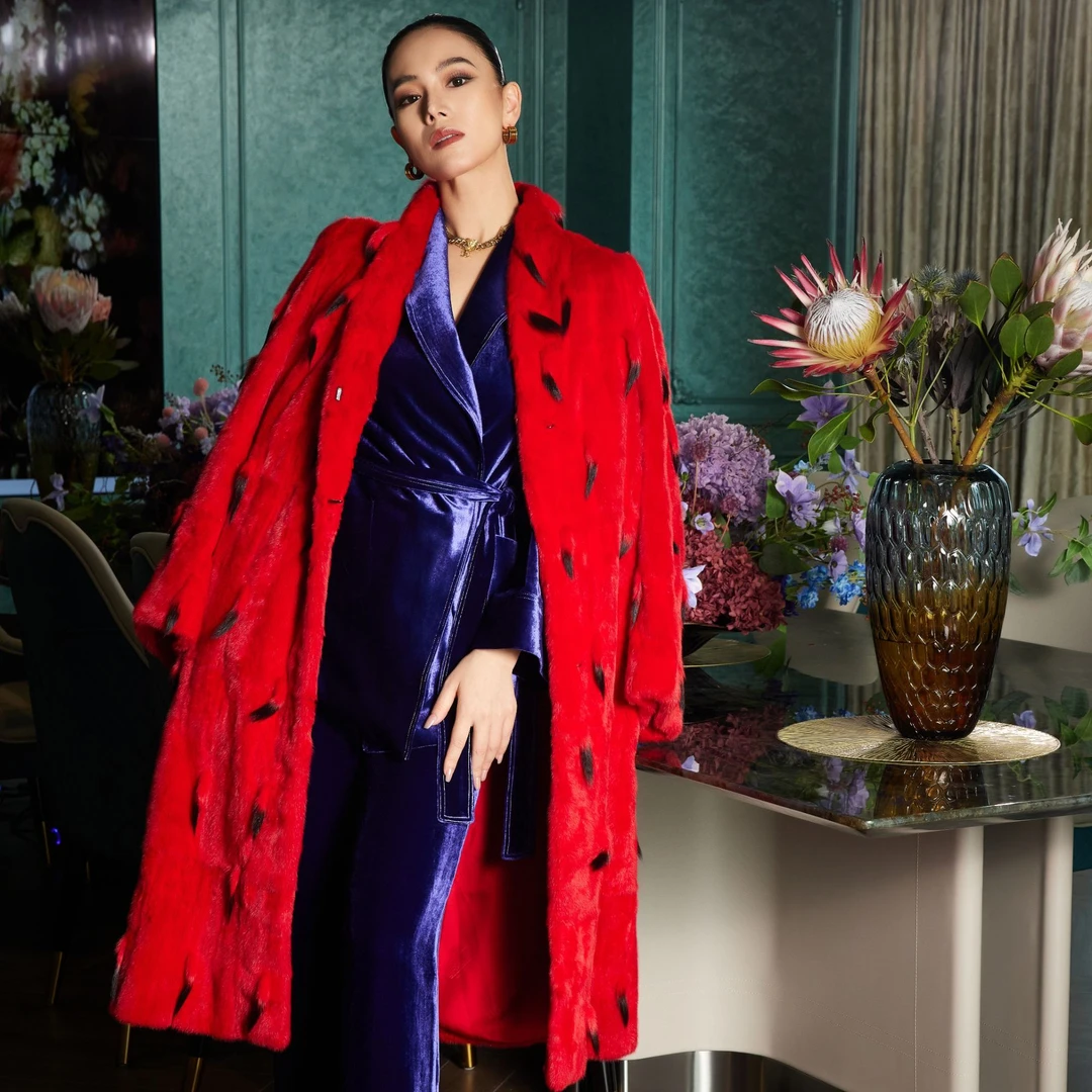 【“星神加冕】2025年冬季新款女装大衣女外套S21268红色