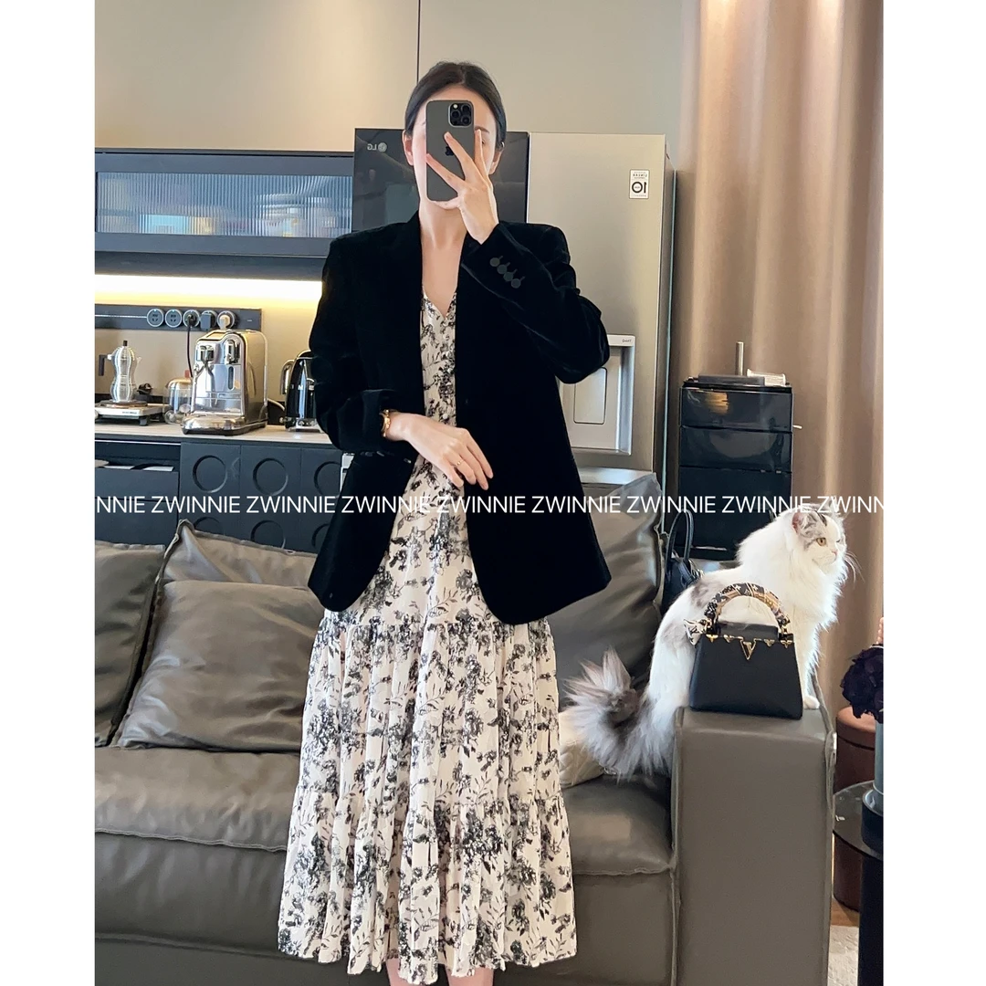 Zwinnie/詹维尼【杨树林丝绒外套】法式轻奢复古时尚外套 GKF202301