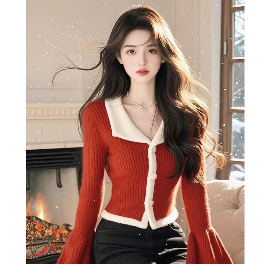 独特超好看安可拉红色毛衣2024冬季设计感小众内搭针织喇叭袖上衣