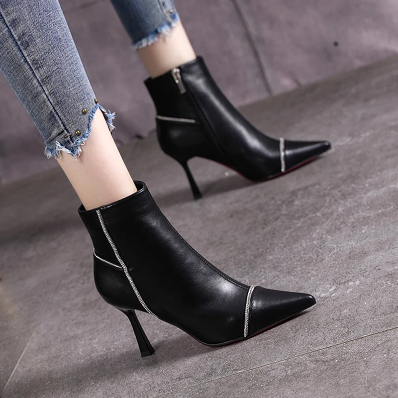 黑色细跟短靴女尖头百搭秋冬季时尚加绒高跟裸靴973-15