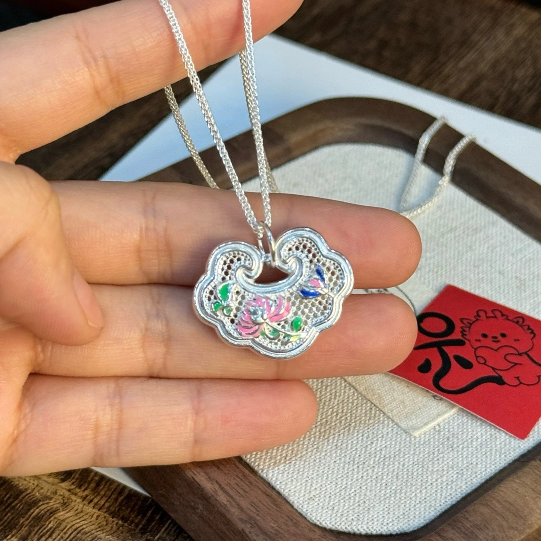 坠链均足银 珐琅足银999长命锁吊坠小众平安锁项链送女友闺蜜礼物