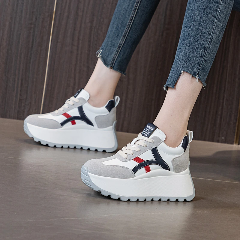 万达撤柜真皮2025春季新款松糕厚底内增高女鞋韩版百搭圆头休闲小