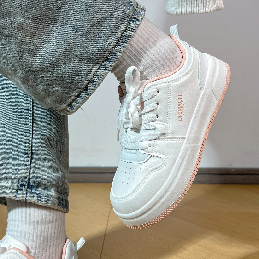 环球女鞋休闲鞋子女春款低帮新款增高厚底板鞋百搭高中生小白鞋女