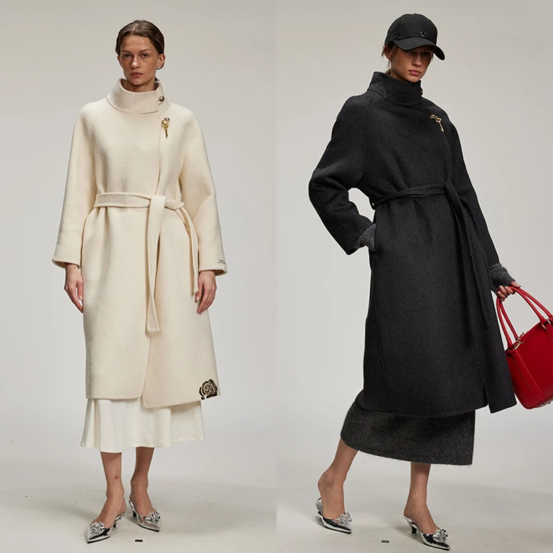 LACERTA 2024秋季 立领插肩袖钥匙挂坠双面呢长款大衣外套