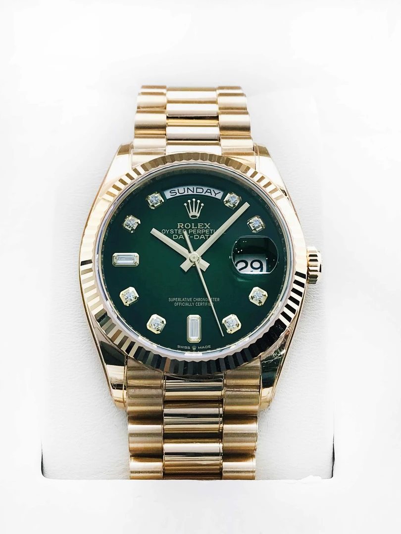 99新 Rolex/劳力士 云时臻品/烟熏绿/24年全套/36mm