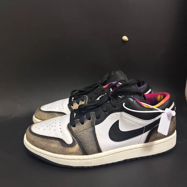 二手/41码Nike aj1 黑白黄 低帮复古篮球鞋板鞋