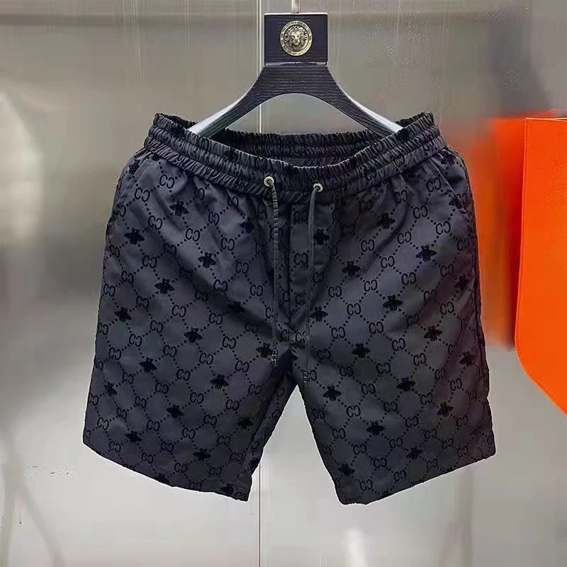 2025夏季新款欧洲站植绒小蜜蜂短裤男士青年网红修身休闲沙滩裤潮