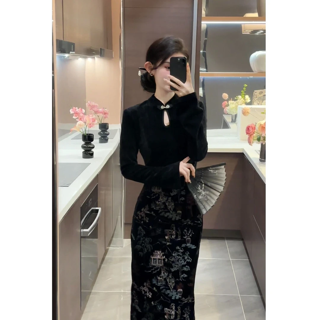 【相思遥】2024秋季新款国风新中式修身丝绒刺绣时尚显瘦连衣裙