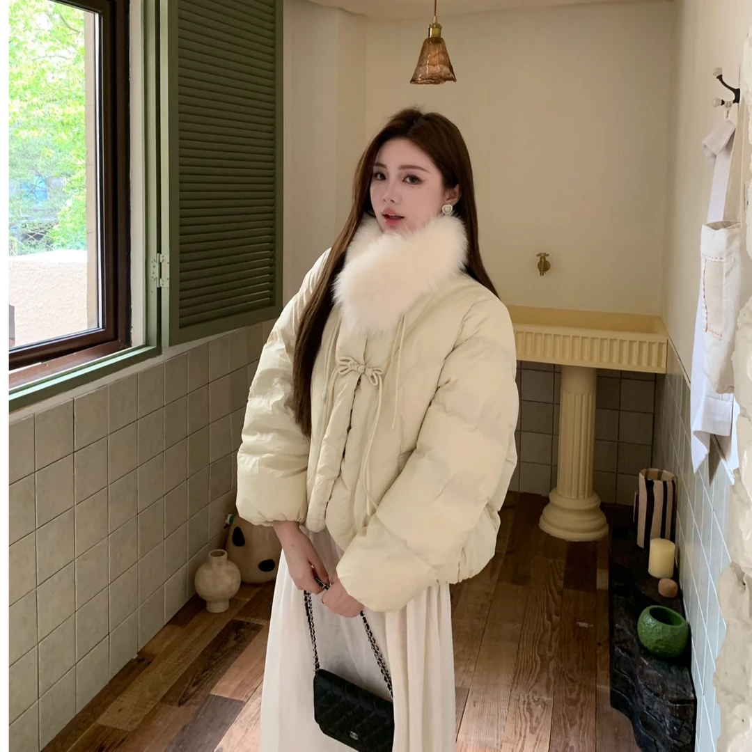 2025冬季新款新中式国风短款狐狸毛领白鸭绒羽绒网红款羽绒服8802