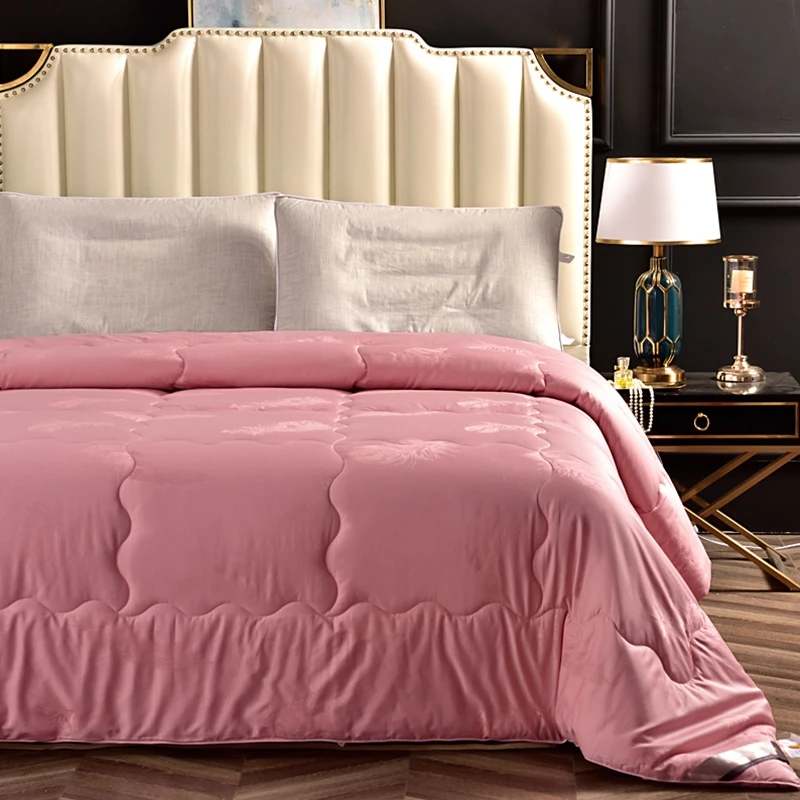 厂家直销优质亲肤羊毛被