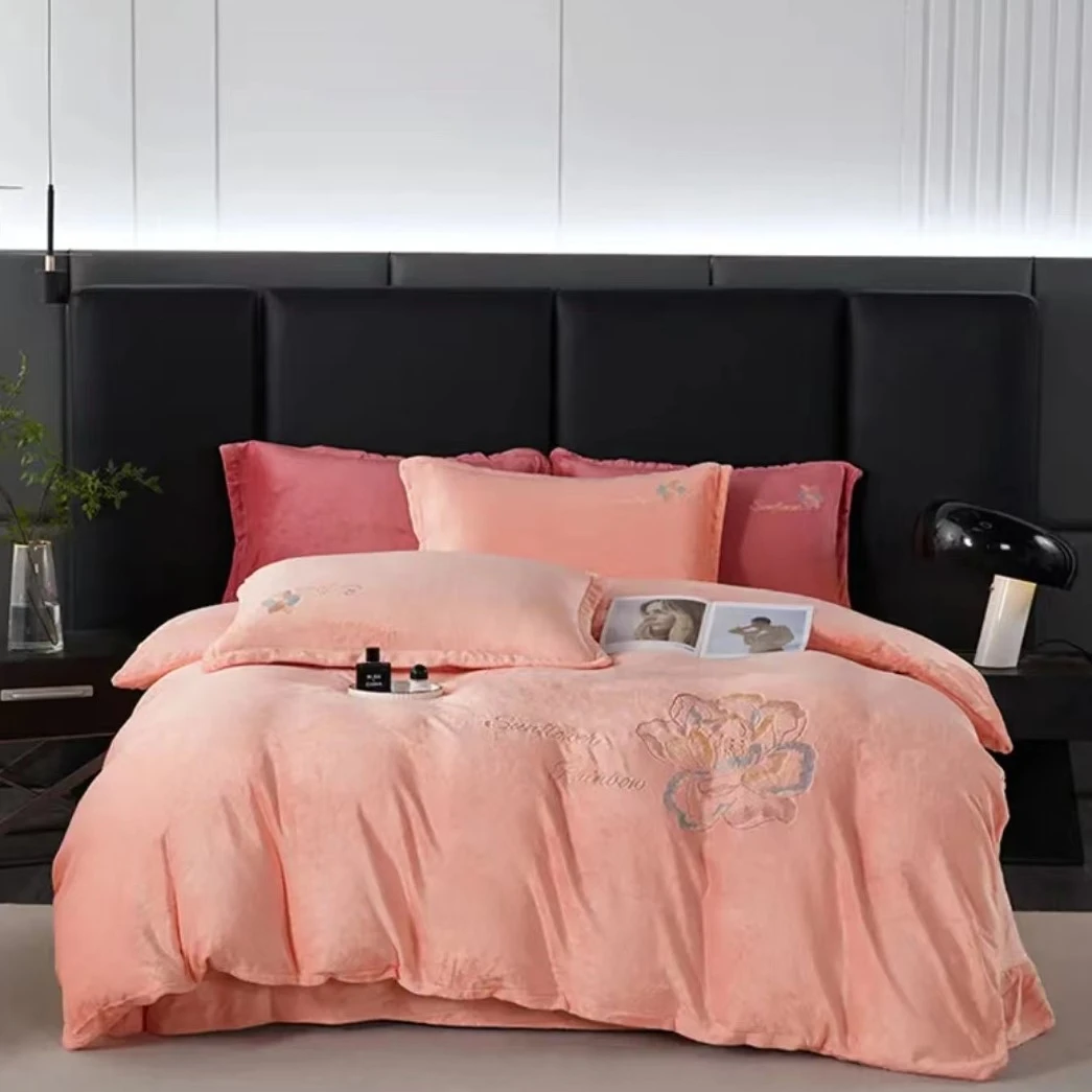 【新品尝鲜】高端亲肤超细加柔牛奶绒精工刺绣四件套