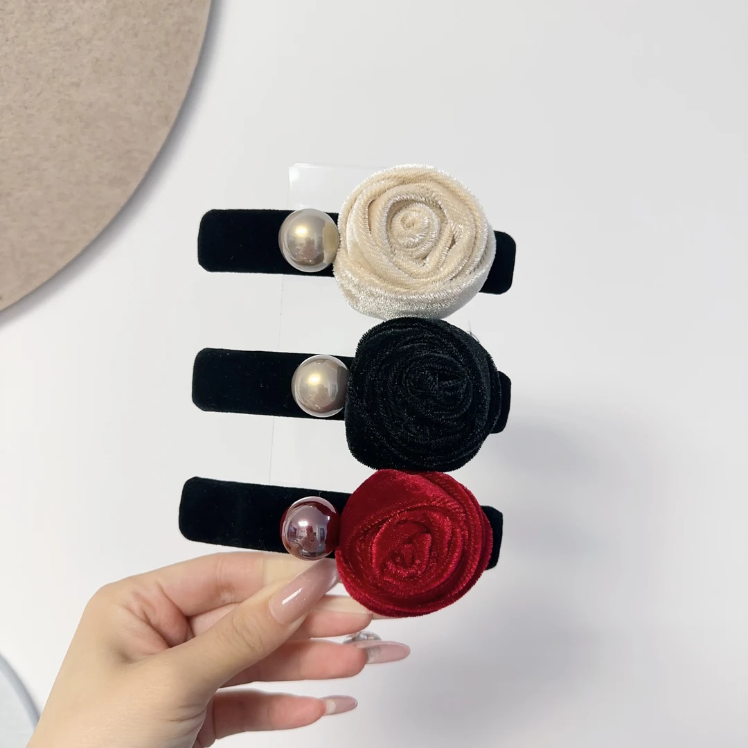 韩国东大门饰品丝绒山茶花珠珠弹簧夹10厘米