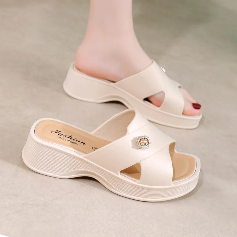 露趾拖鞋夏季新款塑料鱼嘴凉拖鞋女夏外穿时尚百搭粗跟中跟中老年