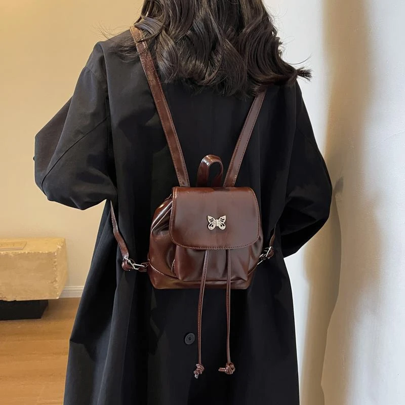 韩国小众双肩小包包女2023新款潮时尚手提书包秋冬出游旅行小揹包