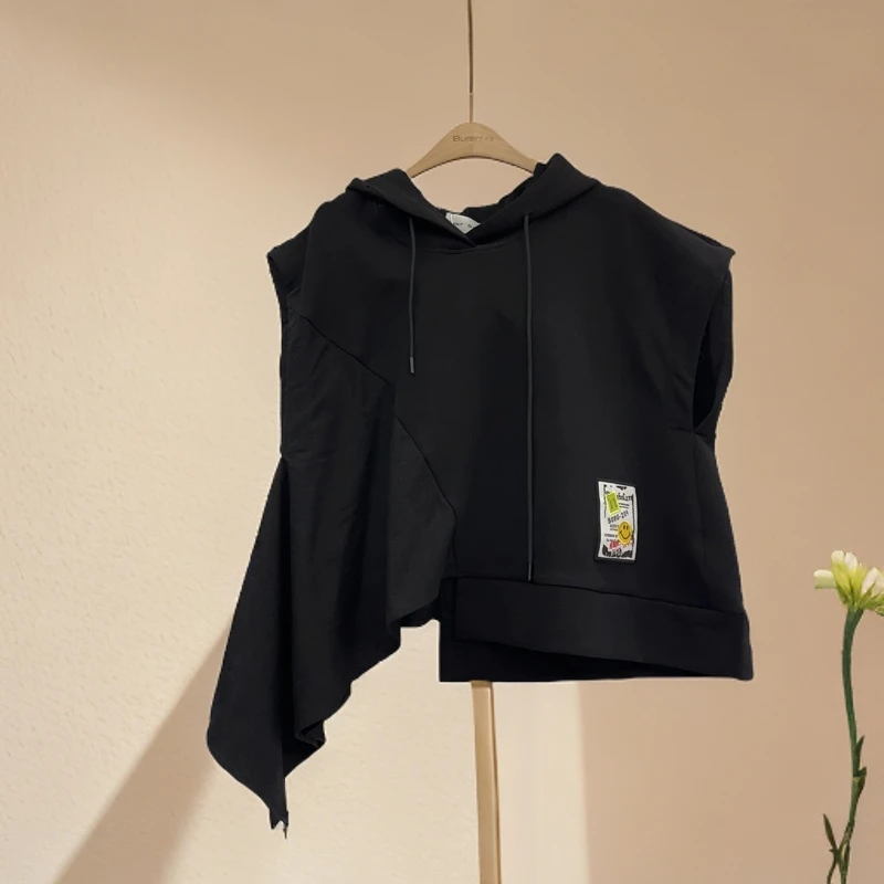 6057休闲百搭连帽黑色马甲