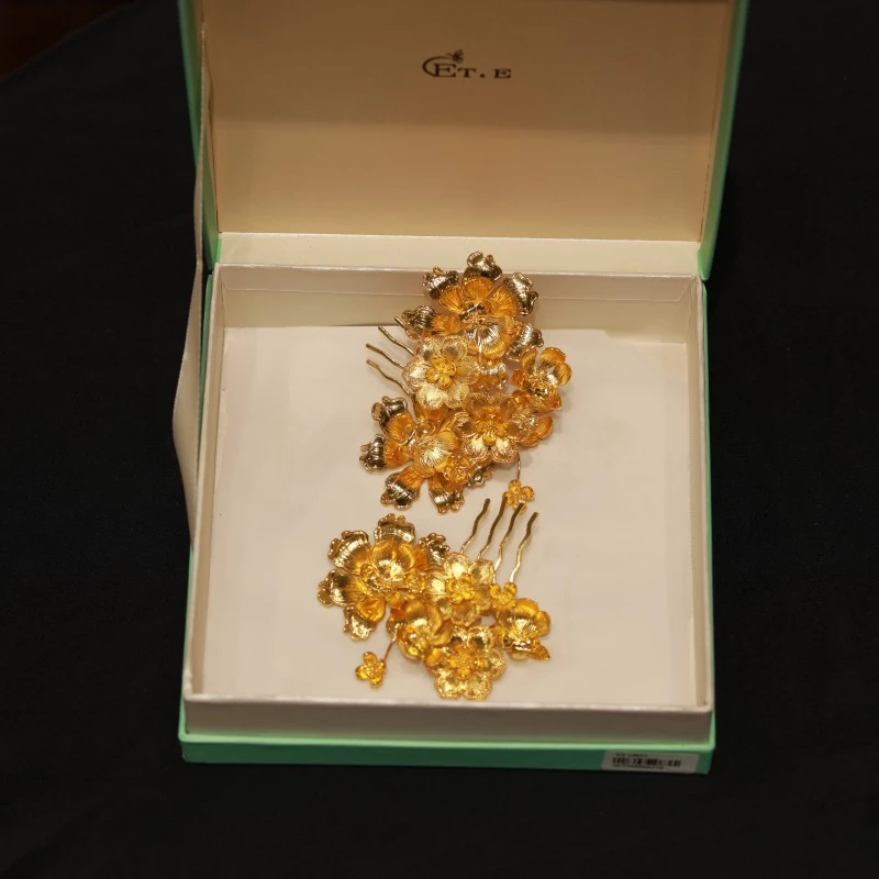 合金婚庆饰品 11980中式复古金色花朵侧边对钗
