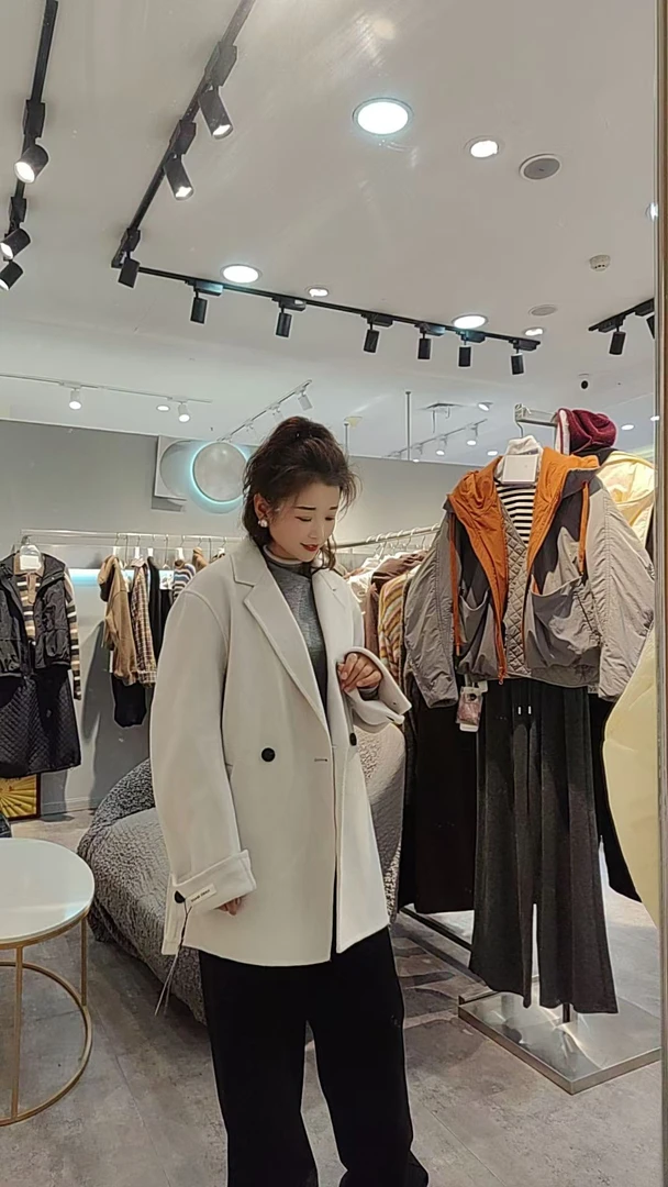 双面羊绒大衣达芙贝