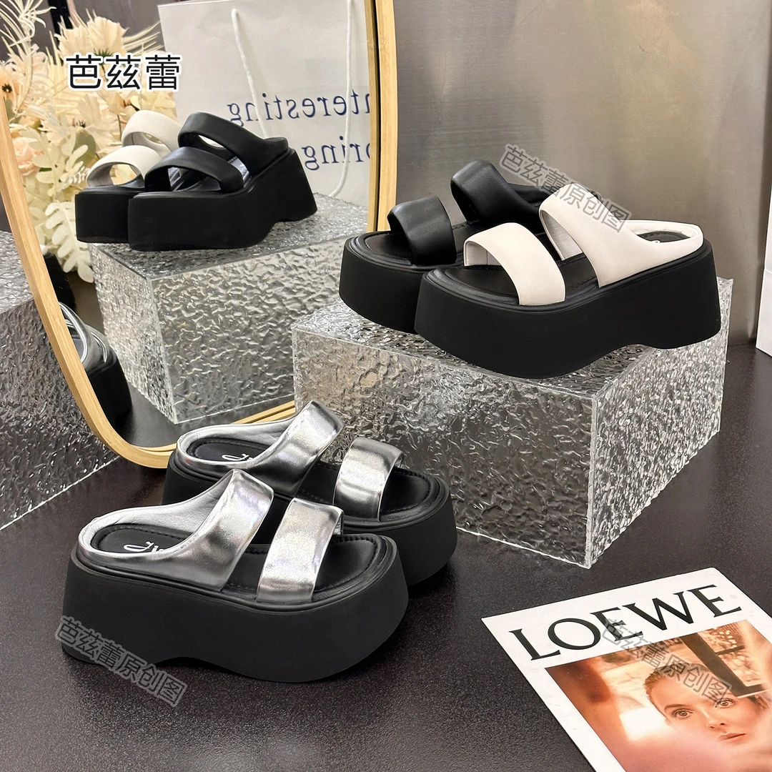 夏季新款休闲外穿一字拖鞋女年韩版松糕厚底小个子增高舒适凉鞋托