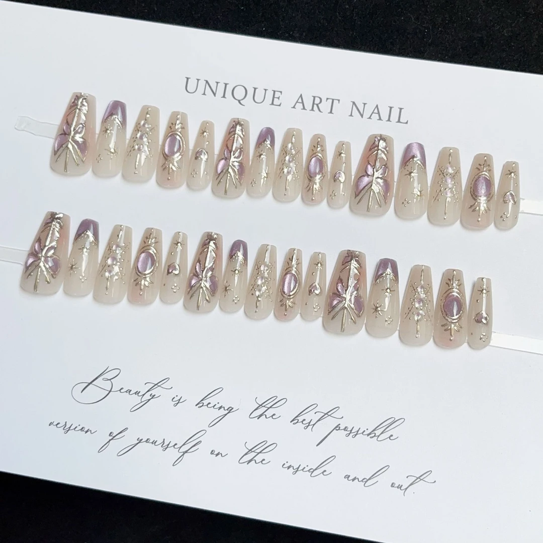 【M015】鎏金幻境手绘蝴蝶穿戴美甲24片装