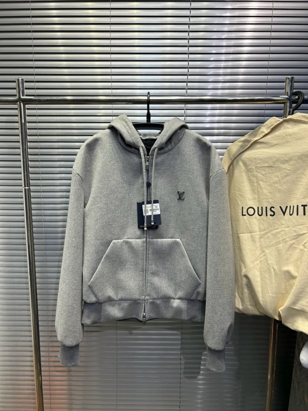 Louis Vuitton2024fw 胸前金属 灰色羊毛呢连帽拉链夹克50码 全新