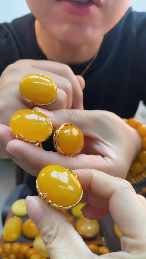 【闪购商品】蜜蜡珠宝奇石未镶嵌新品浮力戒指，多样性发其一