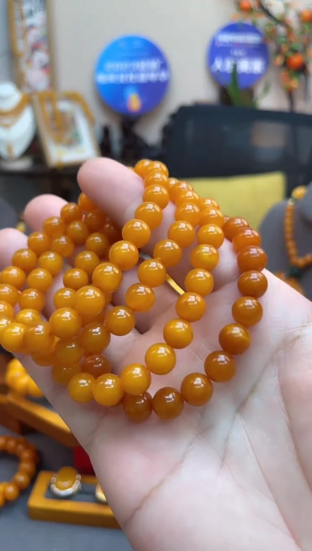 【闪购商品】蜜蜡珠宝奇石未镶嵌假一罚十，多样性发其一