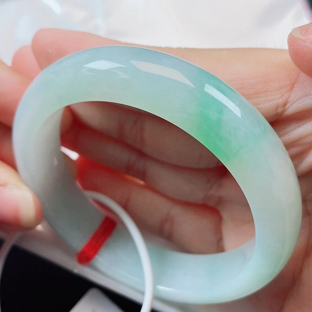 翡翠手镯未镶嵌102号