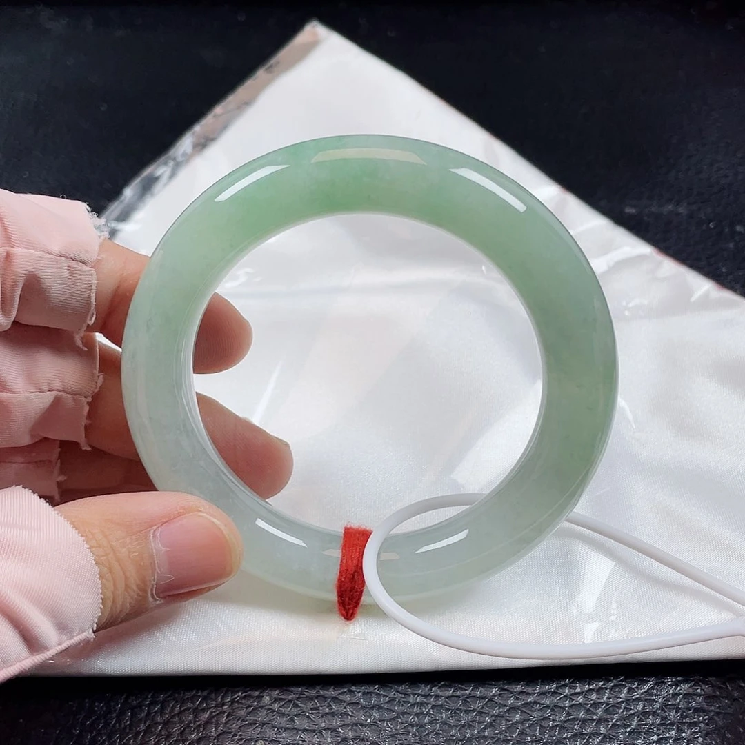 翡翠手镯未镶嵌缅甸天然a货翡翠